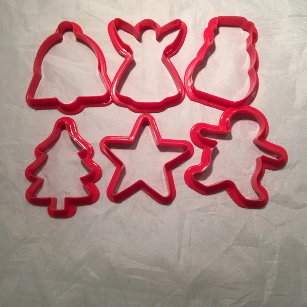 Christmas cookie‎ cutters